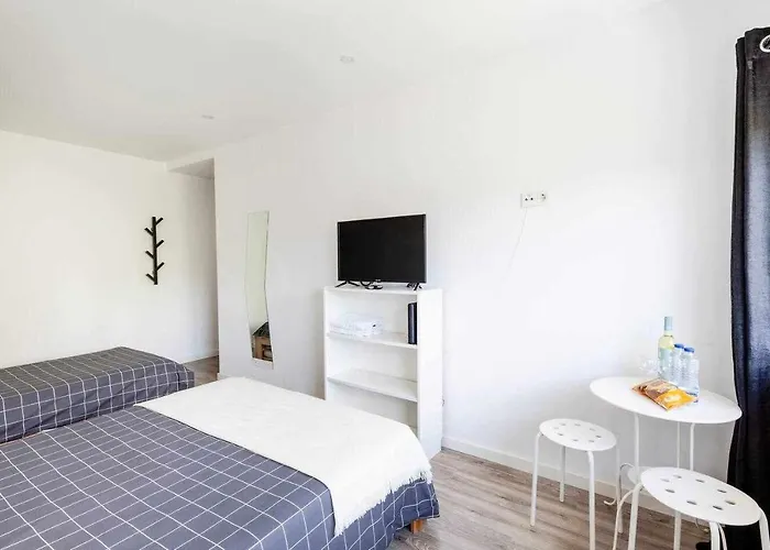 Quarto em Acomodações Particulares Bossa Nova *